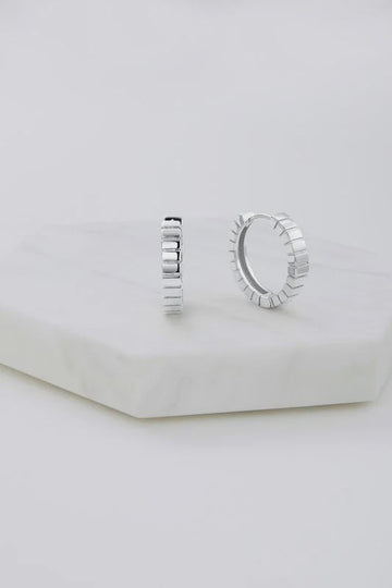 Willow Hoop - Silver (7112)