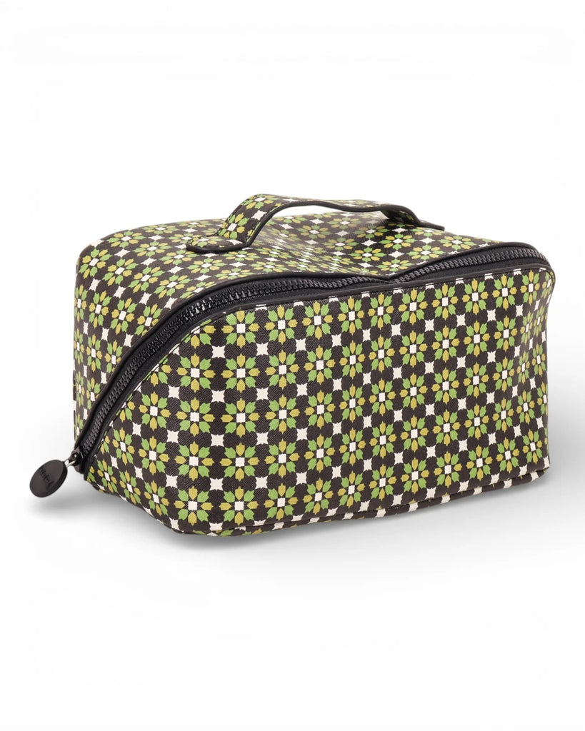 Cosmetic bag Vineyard Visions