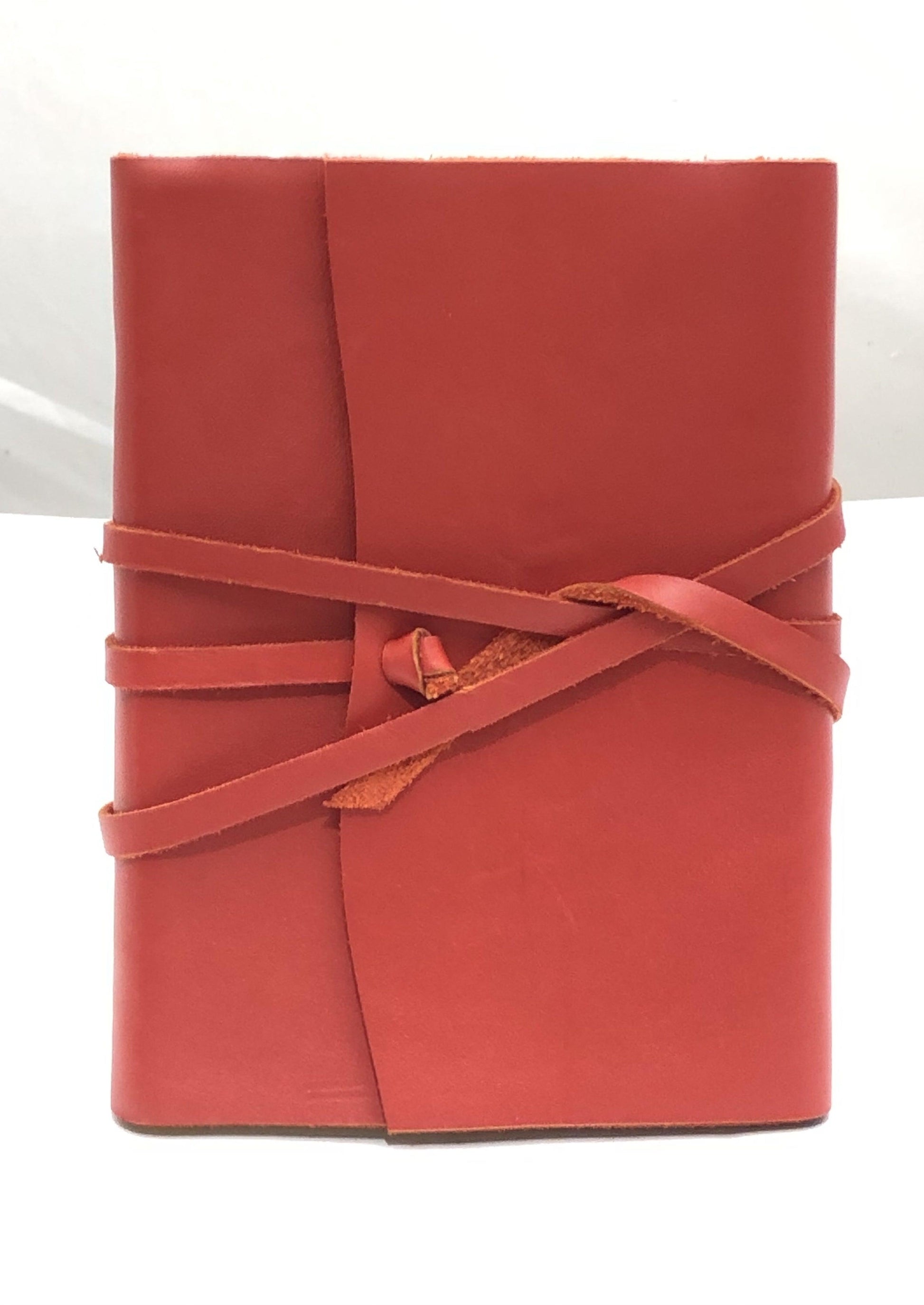 Wrap Leather Journal Medioevalis Red Large - Handworks Nouveau Paperie